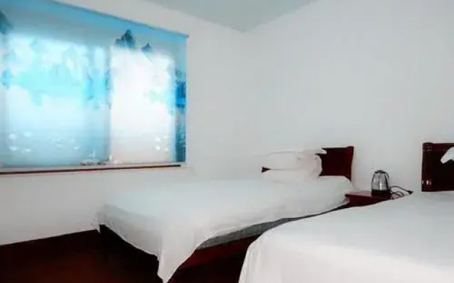 Zhangjiajie Village Farmhouse Hostel