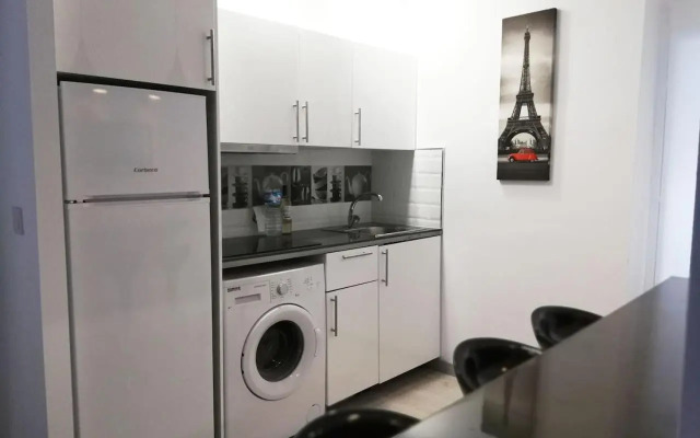 3 Bedroom 150 m from the beach