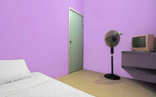 SPOT ON 92843 Paris SyariahNearTempat Makan Pagi Sore Nohil