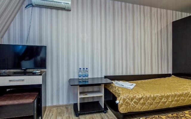 Hotel Kavkaz