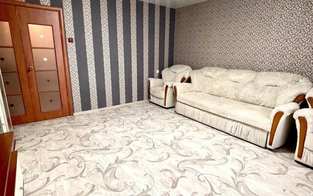 Хоум Отель на пр-те Строителей, д. 59