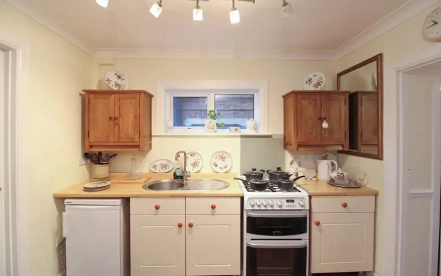 Regents park master room