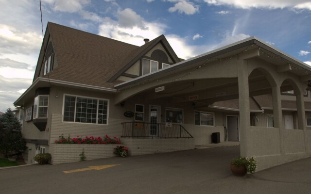 Best Budget Inn and Suites