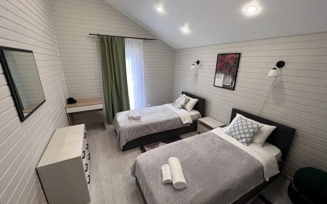 Sreda Green Lounge (Barnhouse 364)