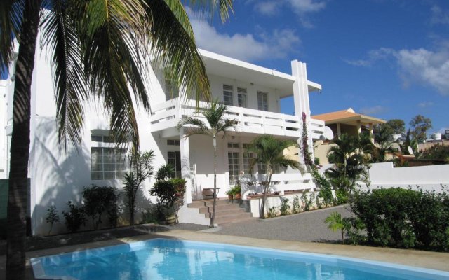 Villa Osumare Guest House