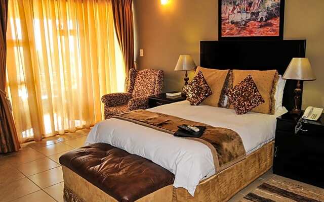 2Ten Hotel