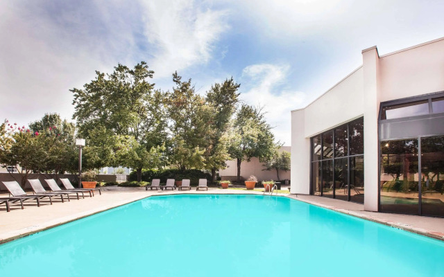 Wyndham Tulsa