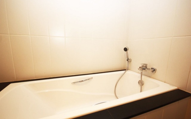 Chu Hotel
