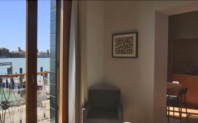 LMV - Exclusive Venice Apartments