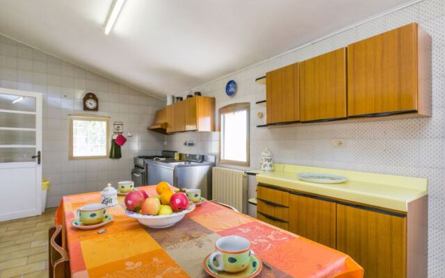 Villa La Guardia Vecchia 28137