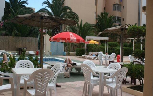 Apartamentos Arlanza - Adults Only