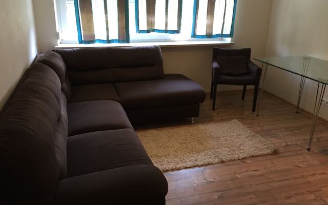 Penguin Rooms - Kielce Downtown Miodowa