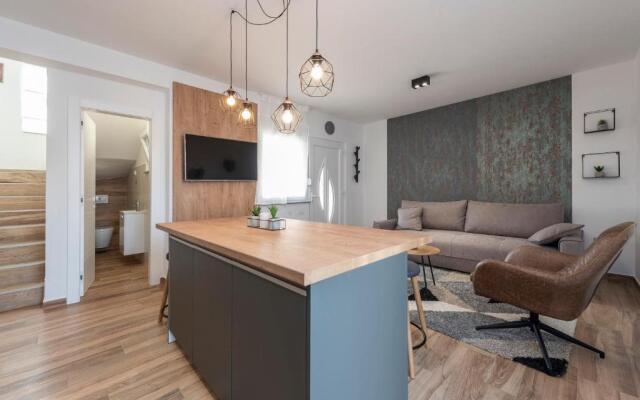 Luxury Apartments - La Vir 3 & 4
