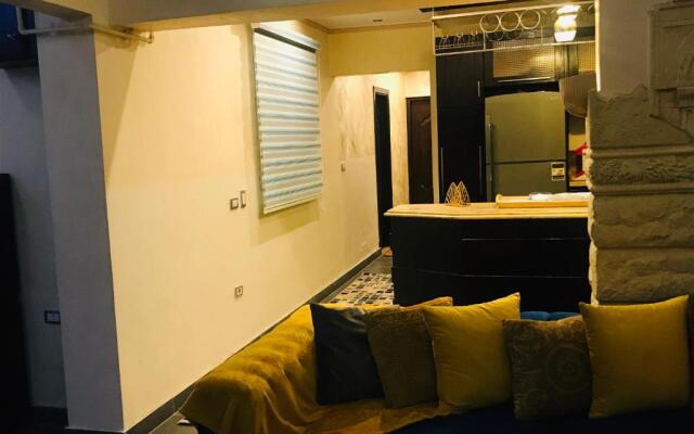 Luxury apartment El Mohandessen