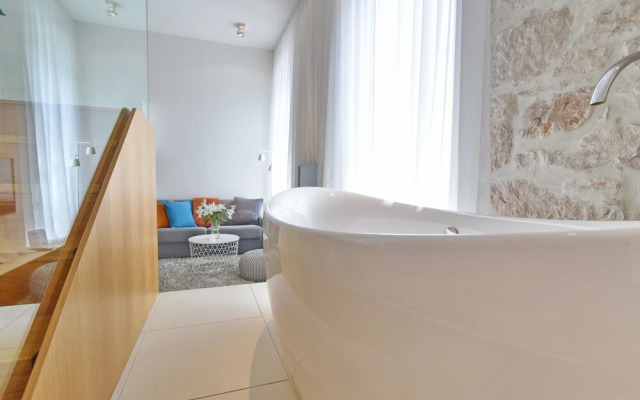 The Bridge Luxury Apartments