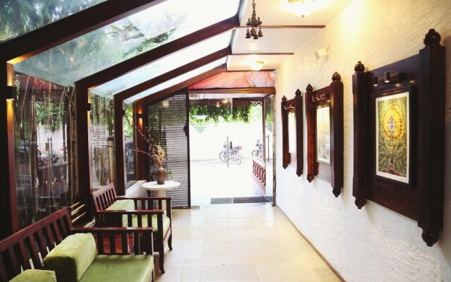 OYO 1061 Hotel Bhairavee