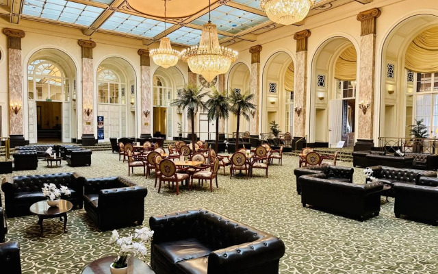 Britannia Adelphi Hotel