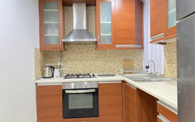 Sleek and Central Flat With Backyard in Sisli