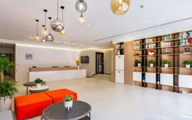 24h Qifei Hotel