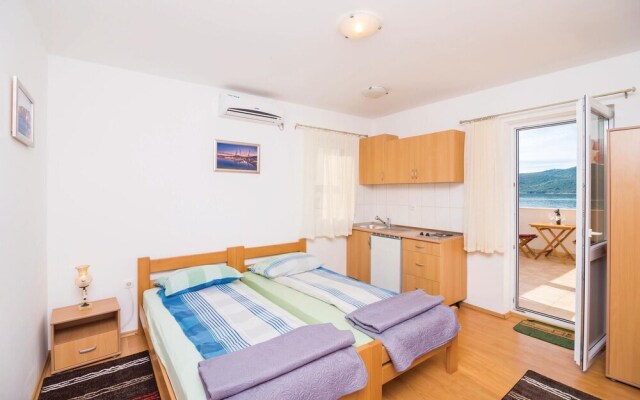 Beautiful Home in Slano With Wifi and 3 Bedrooms