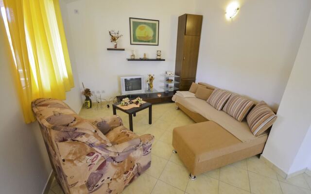 Apartments Iva