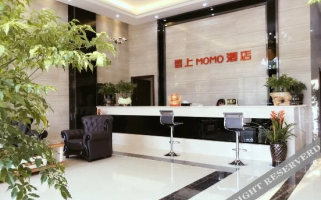 Yunshang Momo Hotel
