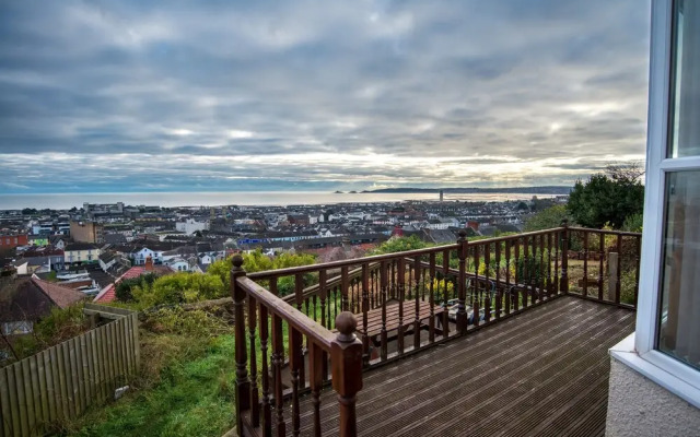 Ocean View Apartment