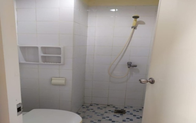 OYO Life 93383 Wisma Kencana Puteri