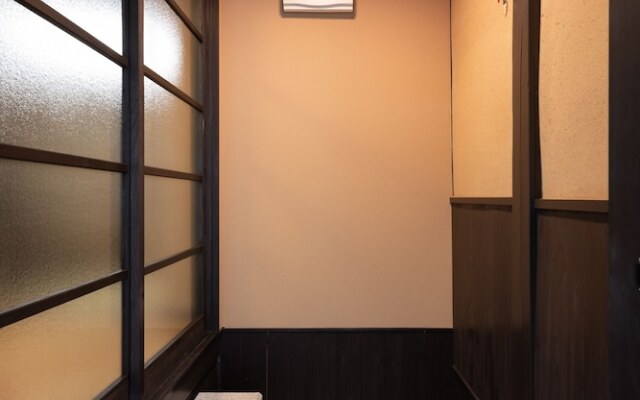 Tsumugi HorikawaRokkaku