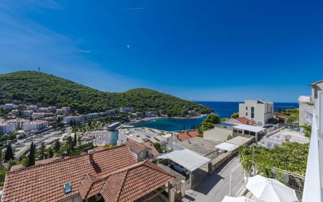 Green Hills Apartment