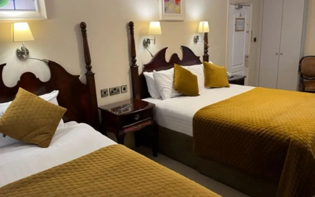 Wild Atlantic Lodge Rooms