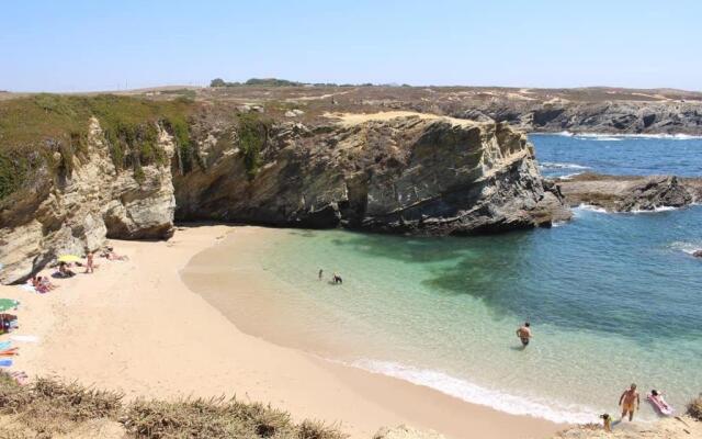 Cardume House by Hi Alentejo