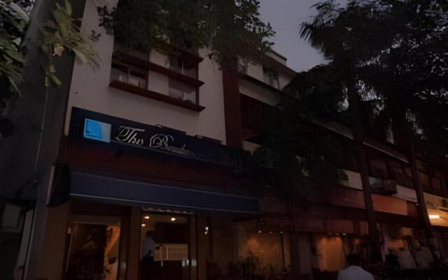 The Boulevard Hotel