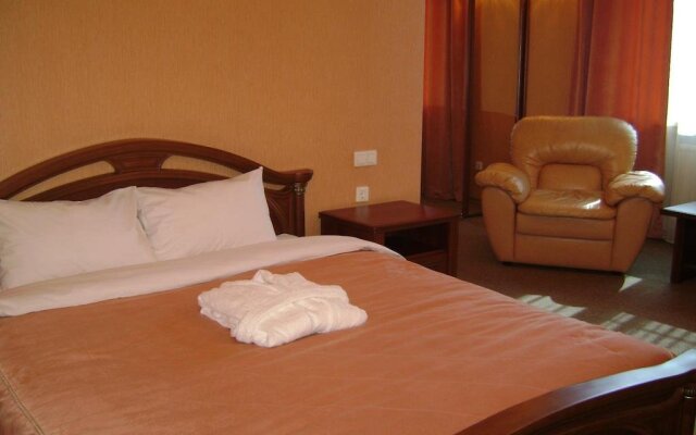 Lux Hotel