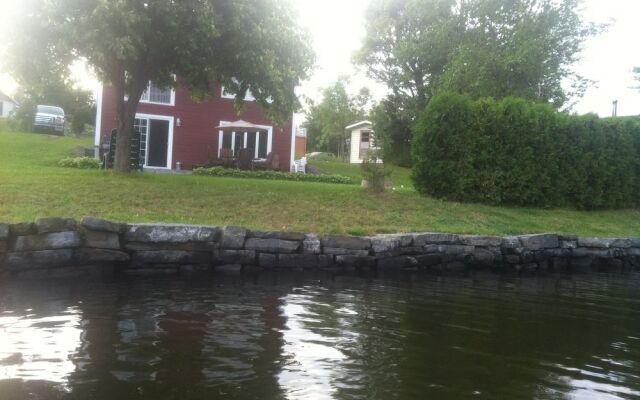 Chalet au Lac Trois-Saumons