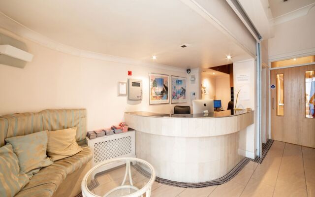 Amsterdam Hotel