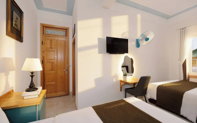 Hanah Hotel – Guest Rooms – Da Lat