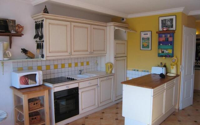 Appartement Cavalaire-sur-Mer, 3 pièces, 6 personnes - FR-1-100-212