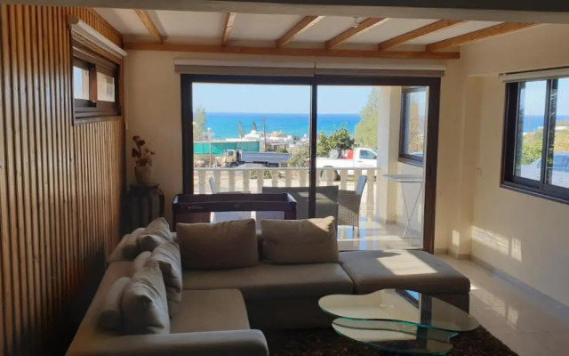 JOANNA SUNSET APTS Pomos
