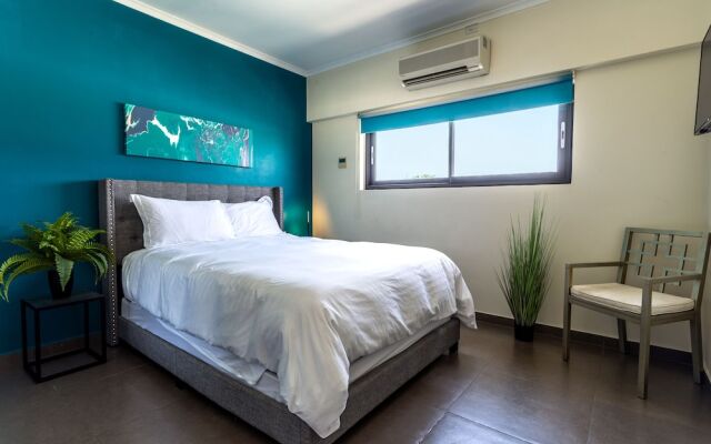 Spectacular Designer Villa 5 Star Luxury 6 Bedroom New!