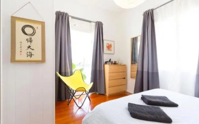 Sunny Home - near West End Cafe's, South Bank & City