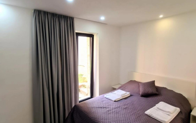 Luxury apartments step to the sea