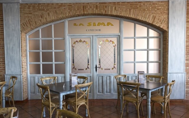Hostal Restaurante La Sima