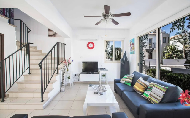 Villa Delia Palm 17