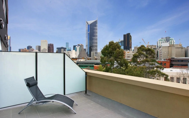 Space Hotel - Hostel