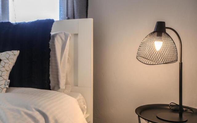 Grand Meteora Central Luxury Apartment