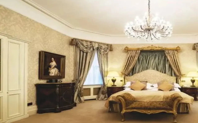 Fitzpatrick Castle Hotel