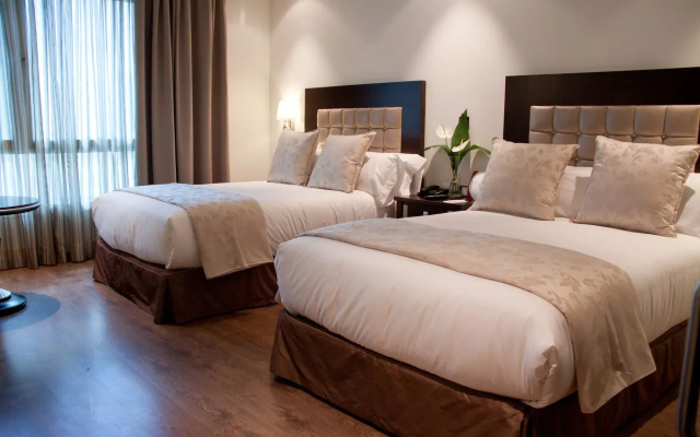 Crowne Plaza Madrid Airport by IHG