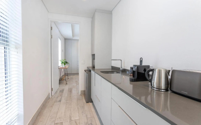 17 Marine, 2 Bedroom Family Apartment 102