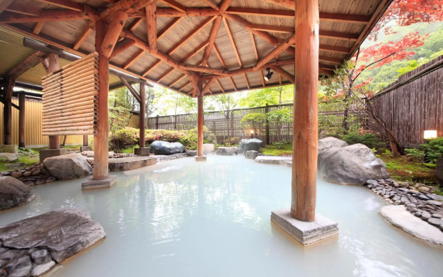 Ryotei Hanayura Ryokan